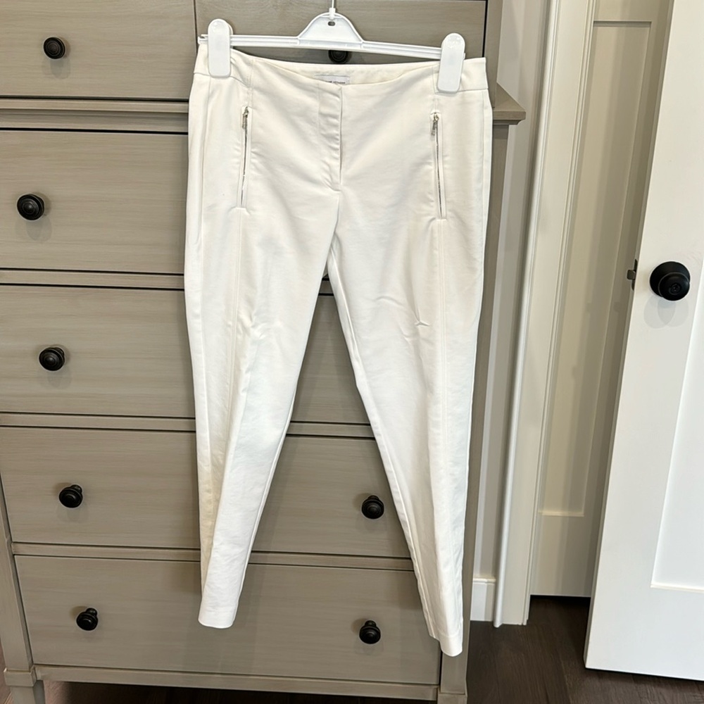 business casual slacks by Adrienne Vittandini. Size 6 slim fit skinny midrise.